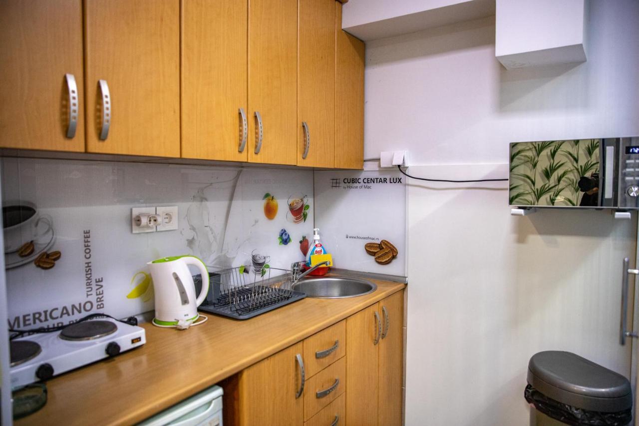 Cubic Central Lux Nis Bagian luar foto